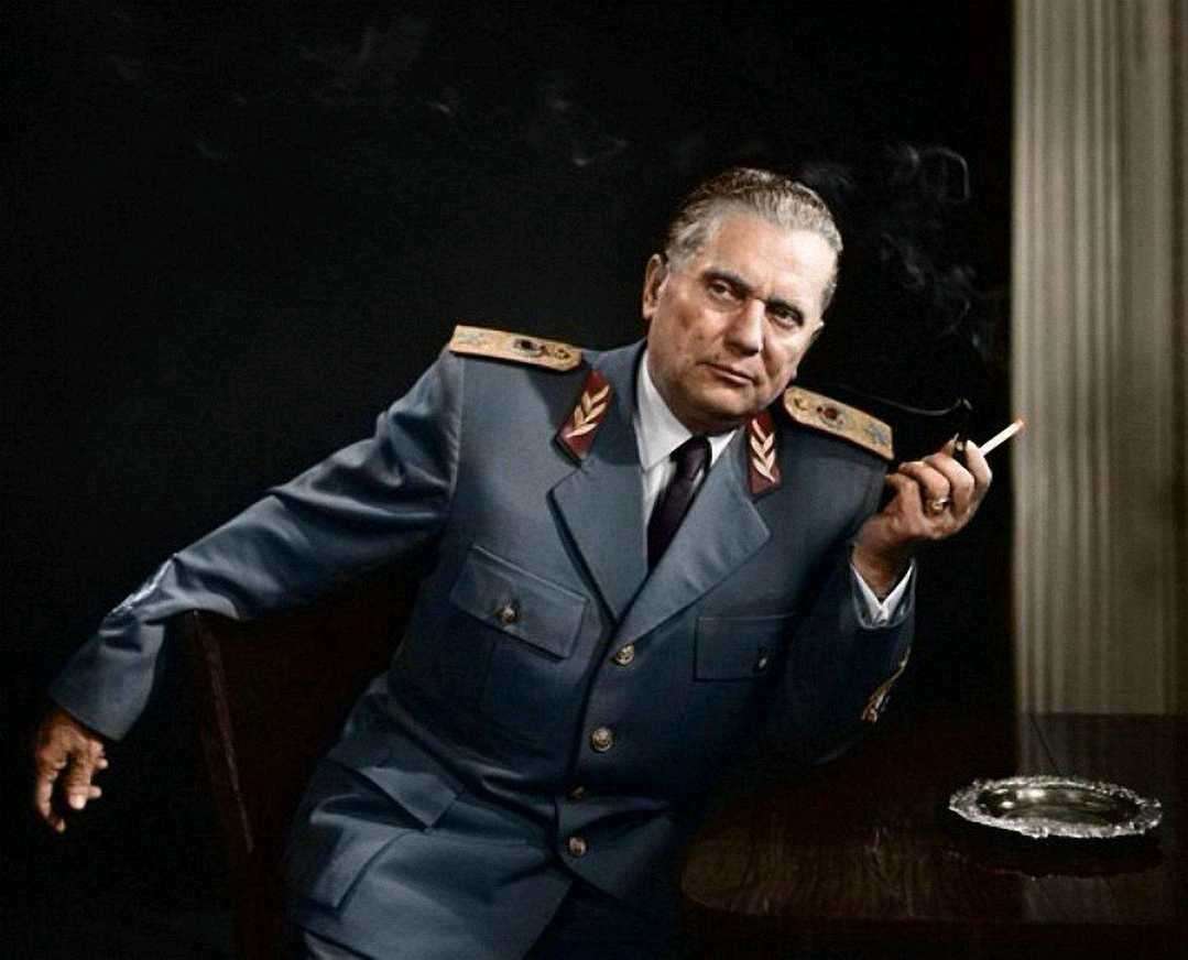 《南斯拉夫通史》| 从成立到解体只用了74年，南斯拉夫经历了什么?  