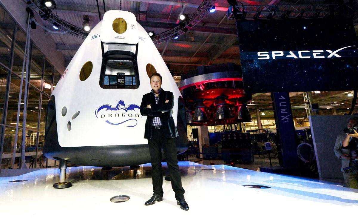 《硅谷钢铁侠：埃隆·马斯克的冒险人生》| 了解马斯克